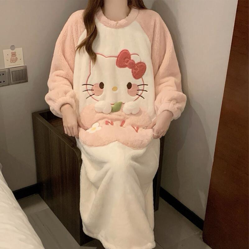 Winter-Nachthemd Hello Kitty D – Winter Clothes Shop Bewertung und Preis