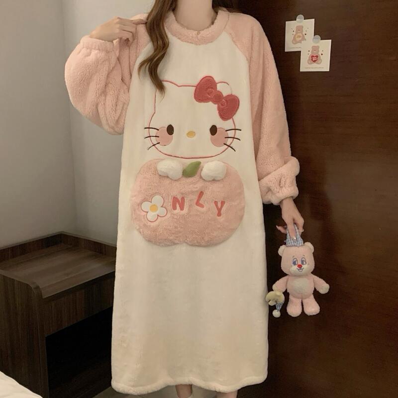 Winter-Nachthemd Hello Kitty D – Winter Clothes Shop Bewertung und Preis